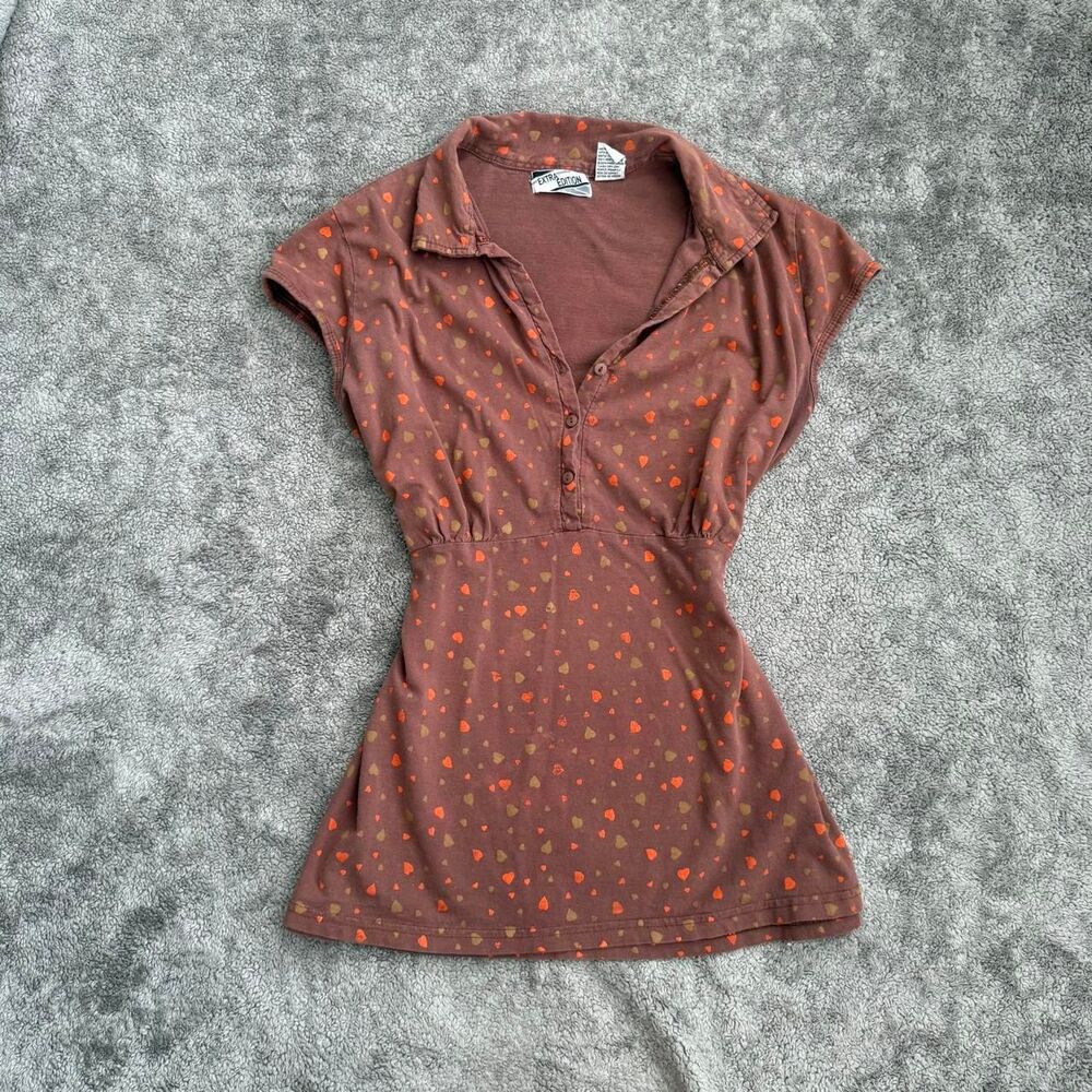 extra edition brown heart print top